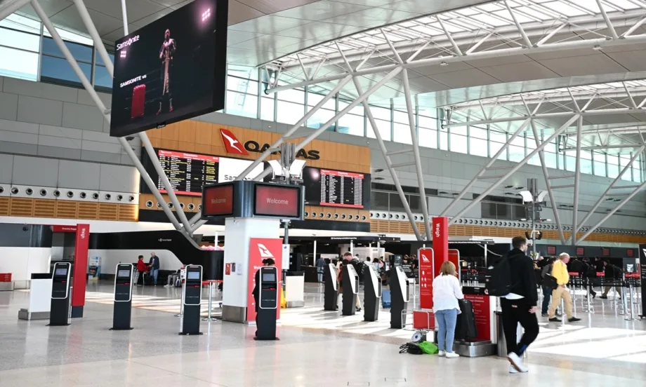 Последиците от кибератаката срещу Qantas: Данните на 5,7 млн. клиенти на австралийската авиокомпания са изтекли - Tribune.bg