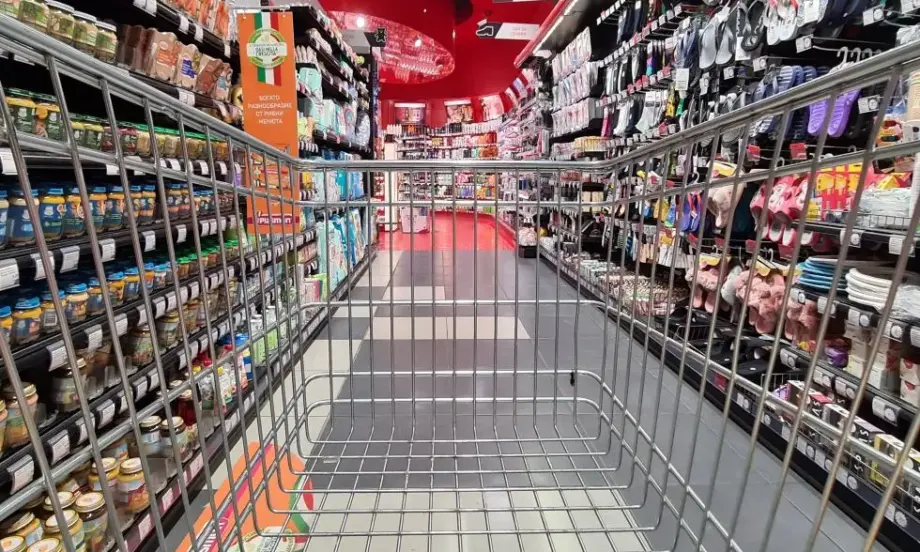 След среща с КЗК: МИИ промени параметрите за партньорство в инициативата Достъпно за вас - Tribune.bg