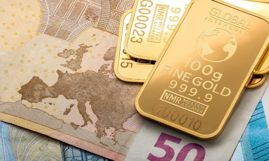 До 7-месечно дъно: Златото падна под 4000 долара за тройунция