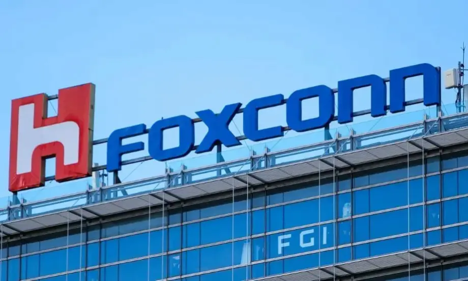 Продажбите на Foxconn през юли спадат с 1,23% на годишна база - Tribune.bg