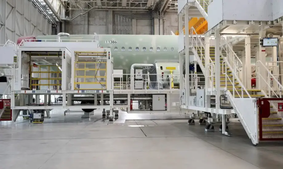 Рекордни над 2000 поръчки за Airbus: Компанията се опитва да разработи и самолет, задвижван с водород - Tribune.bg