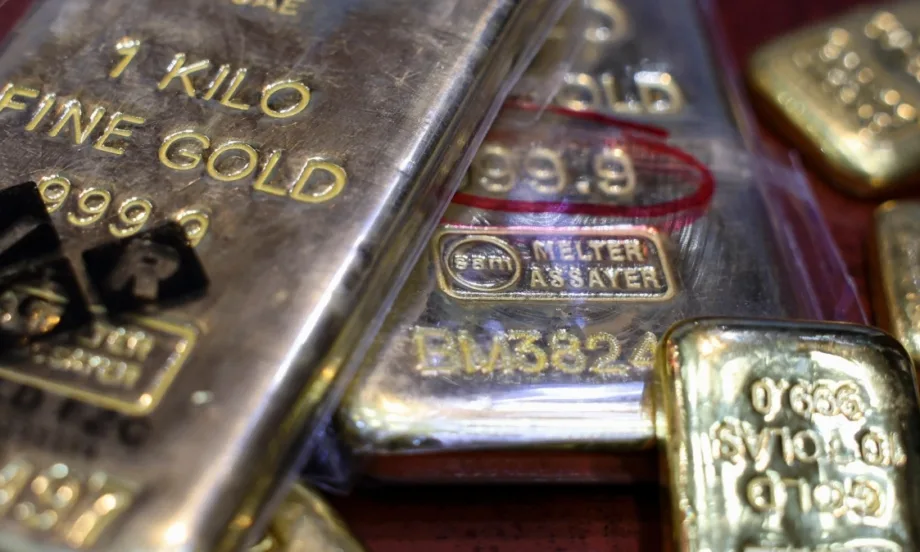 Ралито на цените на металите продължава: Златото доближава 5600 долара - Tribune.bg