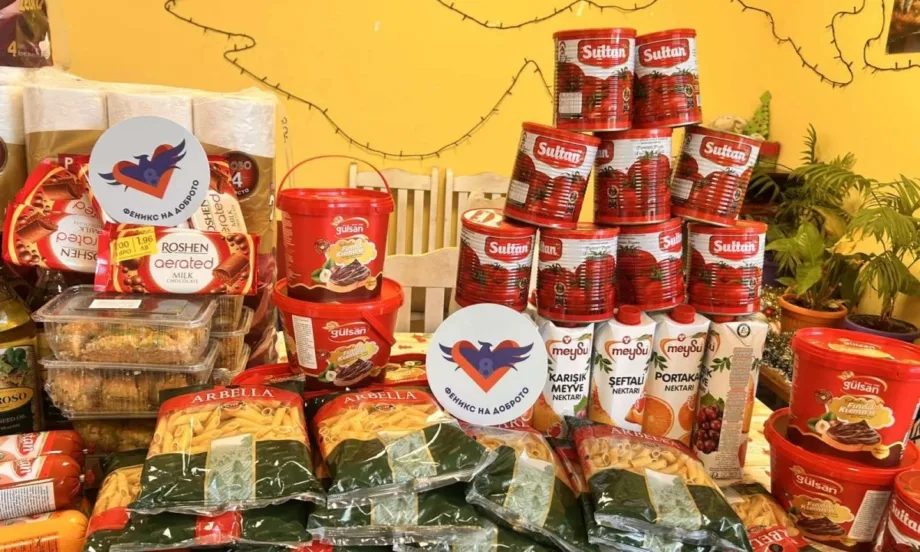 8888.bg и Феникс на доброто дариха хранителни продукти на децата от Преходно жилище – Хасково - Tribune.bg