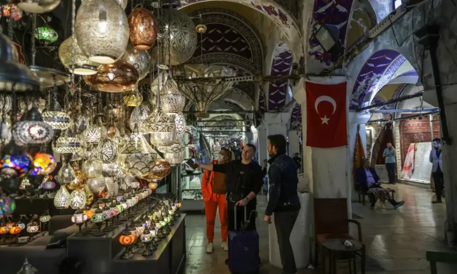 Инфлацията в Турция не спира да расте, за август на годишна база е близо 60% - Tribune.bg