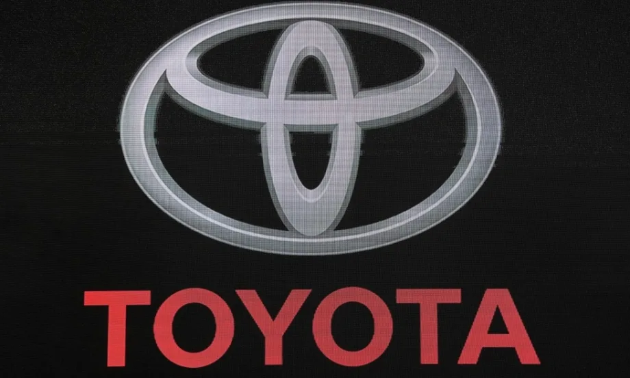 Toyota с годишен рекорд по продажби, но предупреди, че недостигът на чипове продължава - Tribune.bg