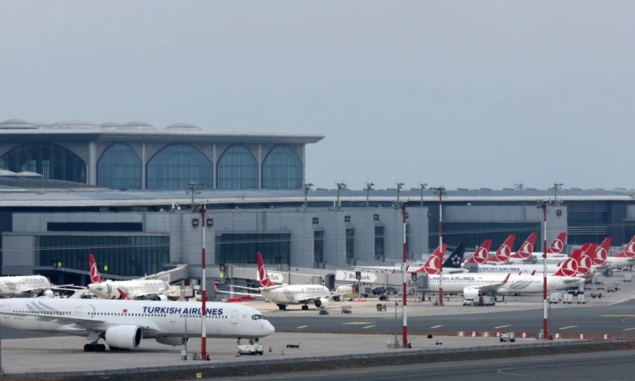 Turkish Airlines продават целия процентен дял от акциите си в Air Albania - Tribune.bg