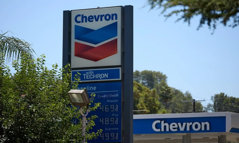 Американската петролна компания Chevron също има интерес към международните активи на руската Лукойл - Tribune.bg