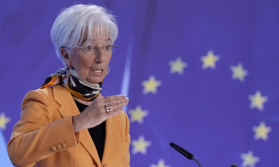 Лагард: Само след два месеца българите ще започнат да ползват еврото всеки ден - Tribune.bg