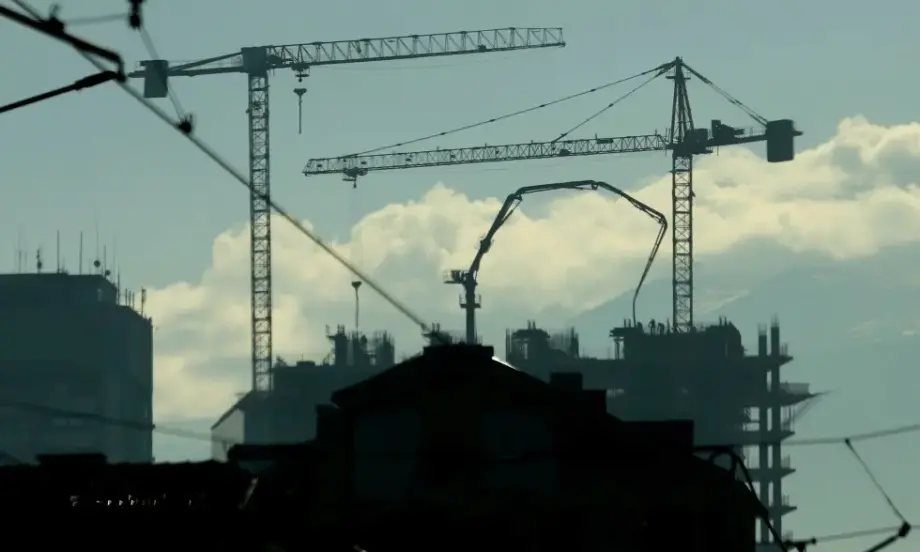 Слаб ръст на строителството в България през октомври - Tribune.bg