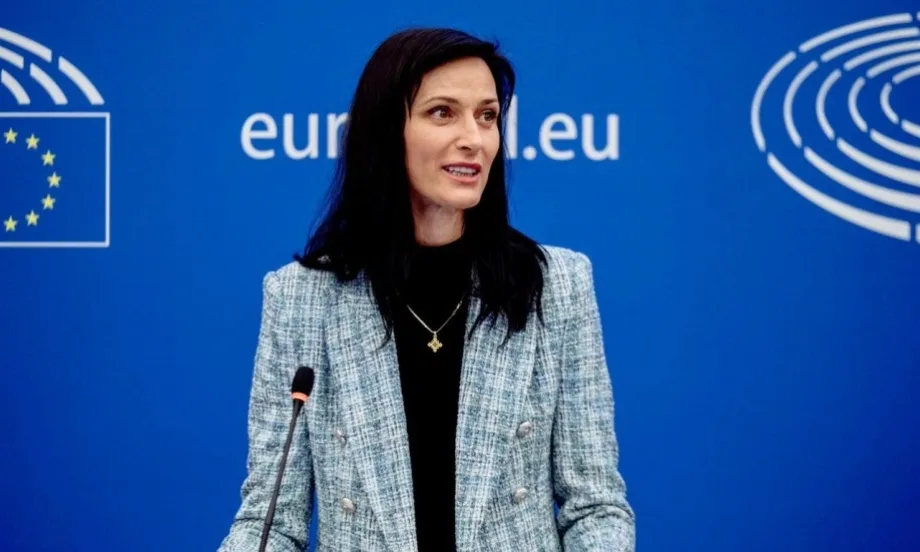 Мария Габриел: Инвестициите са ключови за бъдещето на цифровото образование в Европа - Tribune.bg