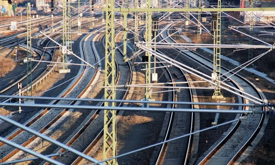 Отчуждават се имоти в община Карнобат за рехабилитацията на жп участък Пловдив – Бургас - Tribune.bg