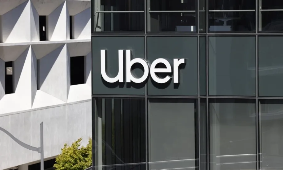 Рекордна глоба за Uber от 825 млн. евро заради автоматично блокиране на шофьори - Tribune.bg