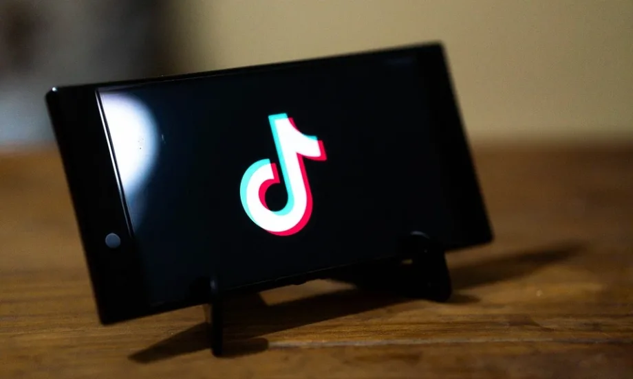 Доналд Тръмп и Си Дзинпин обсъдиха TikTok и митата - Tribune.bg