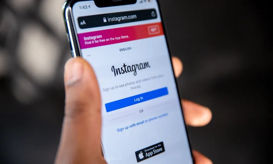 В конкуренция с TikTok: Instagram пусна отделно приложение за кратки видеа - Tribune.bg