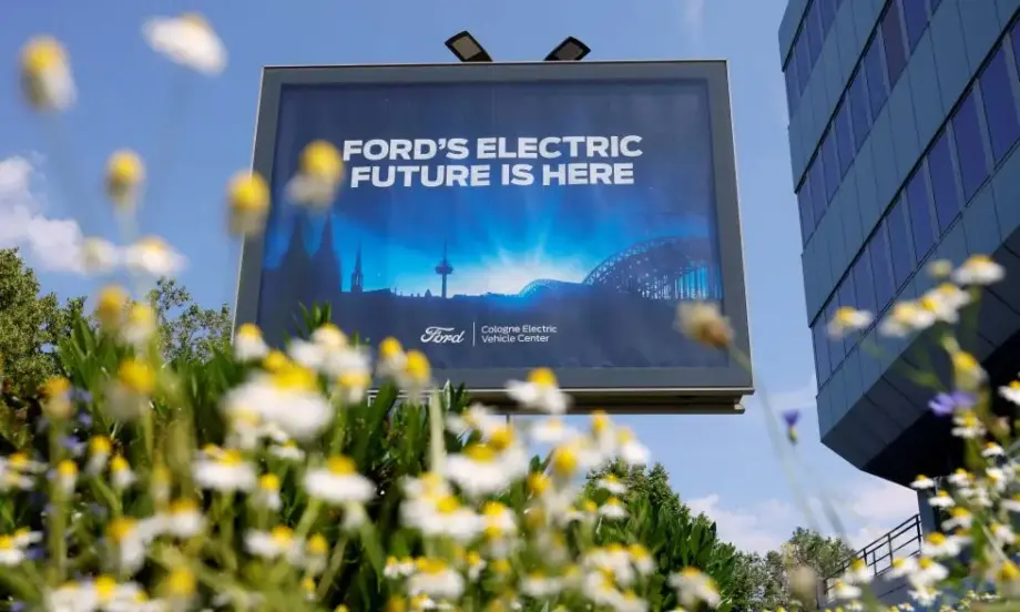 След сериозно забавяне: Ford започва производството на електрически автомобили в Кьолн - Tribune.bg