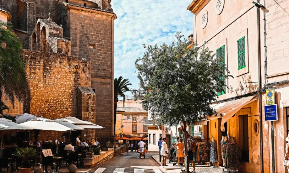 Имотите на Балеарските острови може да се окажат недостъпни за покупки от чужденци - Tribune.bg