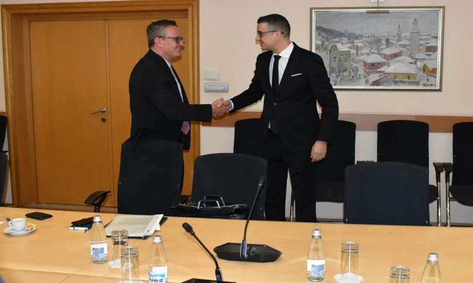 От януари до юни 2025 г. стокообменът ни с Канада е нараснал с над 80% на годишна база - Tribune.bg