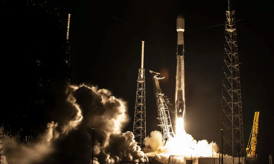 Space X изстреля 22 сателита Starlink - Tribune.bg