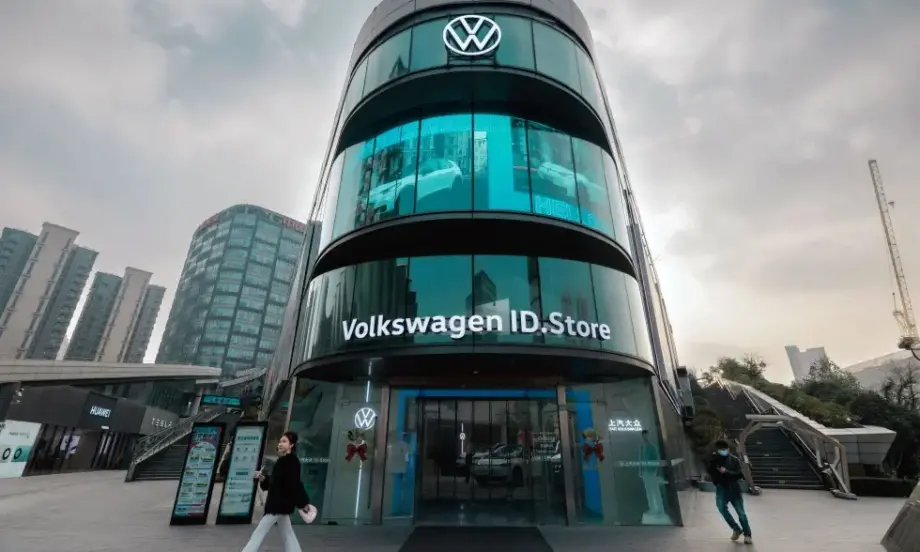Volkswagen разкритикува ЕС за митата върху вноса на китайски електромобили - Tribune.bg