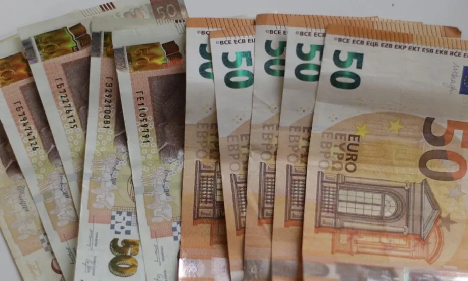 Въпросът дали ще се развърже курса на лева към еврото преди влизането в Еврозоната има ясен отговор: Не - Tribune.bg