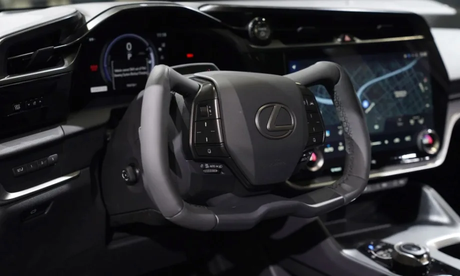 Toyota ще развива електромобили в каталога на Lexus - Tribune.bg