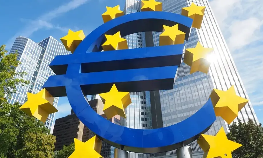 Проучване: Икономиката в еврозоната се свива в настоящото трето тримесечие - Tribune.bg