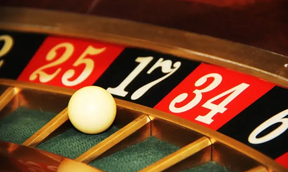 На първо четене: Бюджетната комисия прие забраната за реклама на хазартни игри в медиите - Tribune.bg