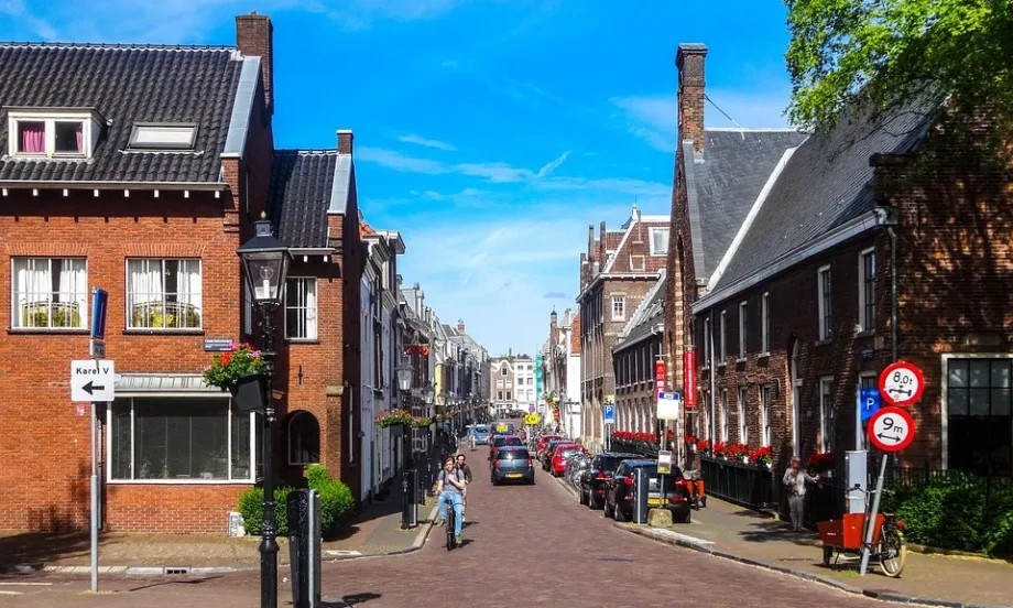 Ръстът на цените на жилищата в Нидерландия се забавя - Tribune.bg