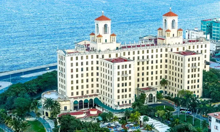 Куба привлича посетители от Русия и Китай, за да възроди туризма си (СНИМКИ) - Tribune.bg