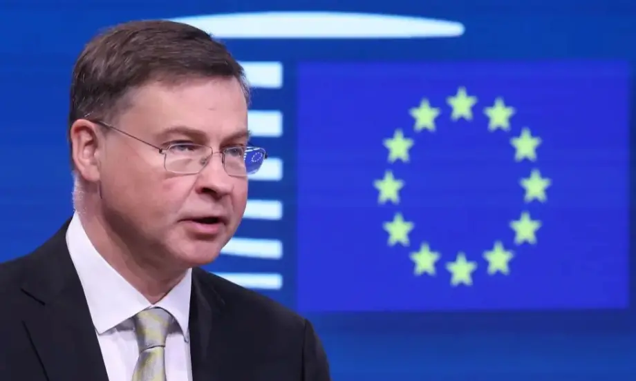 Валдис Домвровкис: Банковият сектор на ЕС ще е по-устойчив на икономически сътресения - Tribune.bg