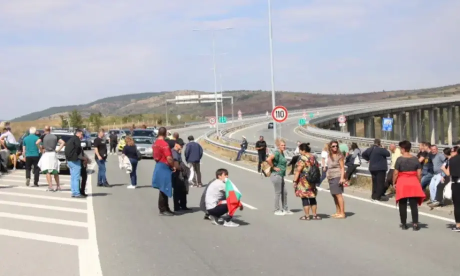 Протестът на миньорите, който блокира страната (СНИМКИ) - Tribune.bg
