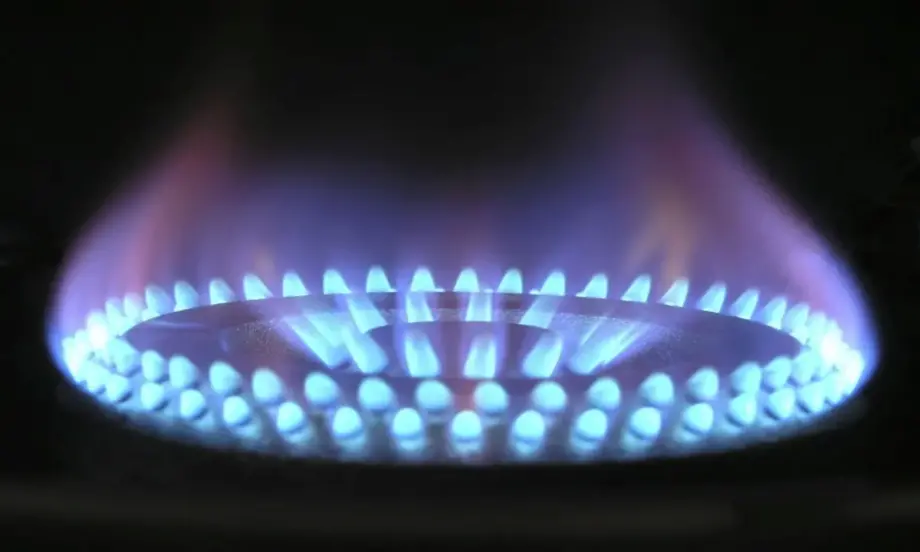 КЕВР утвърди с 2,43% по-ниска цена на газа за юли - Tribune.bg