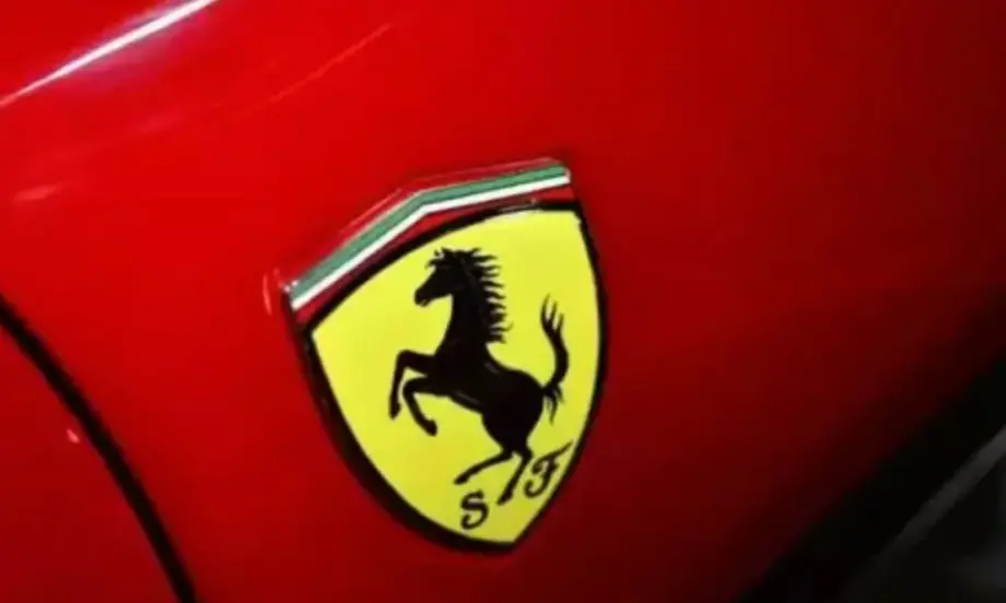Ferrari все по-близо до производството на първия си електромобил - отвори лаборатория за батерии - Tribune.bg