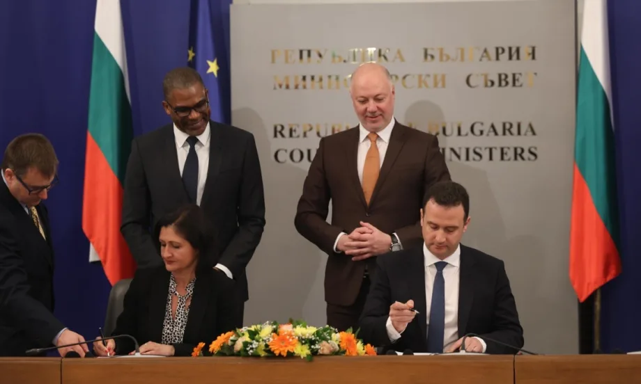 Подписан е договорът за проучване и търсене на нефт и природен газ в Блок 1-26 Хан Тервел - Tribune.bg