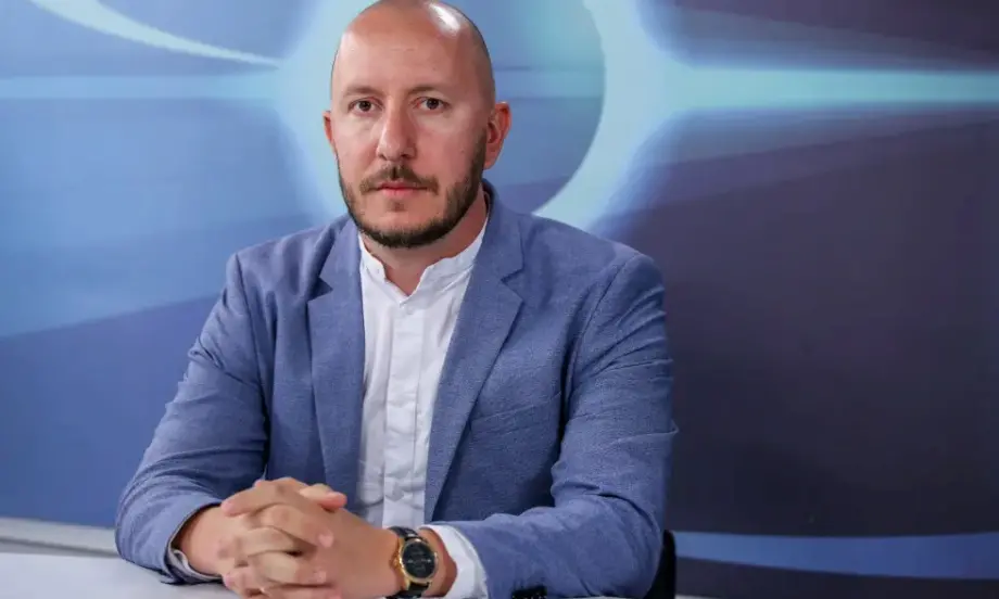 Михаил Кръстев: Бюджетът гърми, не е изненада, че куца приходната част - Tribune.bg