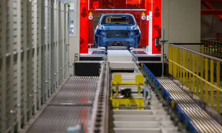 Volvo Cars започва производството на напълно електрическия SUV EX90 - Tribune.bg