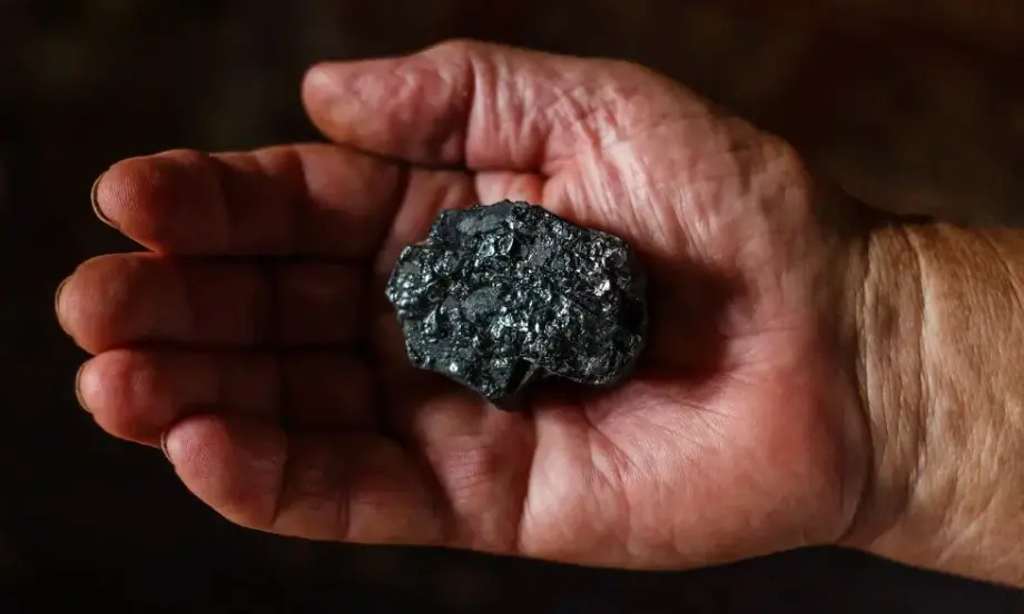 Колумбия преустановява продажбите на въглища на Израел - Tribune.bg