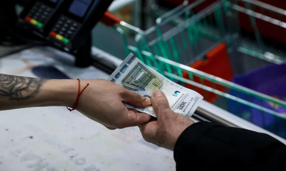 Ръководителят на Координационния център за еврото: При над 90% от проверките за завишени цени няма нарушения - Tribune.bg