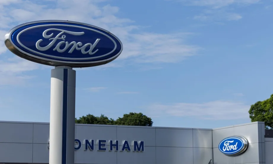 Проблеми за Ford в САЩ: Американският транспортен министър обвини компанията в зависимост от Китай - Tribune.bg