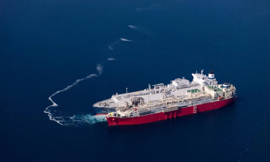 Трайчо Трайков успокои: България зарежда LNG на предкризисни цени - Tribune.bg