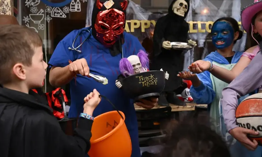 В САЩ очакват 12 млрд. приходи от Хелоуин (СНИМКИ) - Tribune.bg