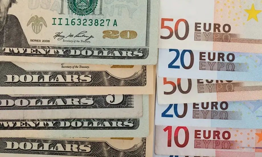 Инфлация, лихви и паричните политики – еврото отслабва, а щатския долар доминира - Tribune.bg