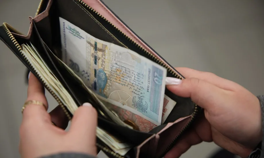 Последен ден за деклариране на доходите на физически лица получени през 2024 г. - Tribune.bg