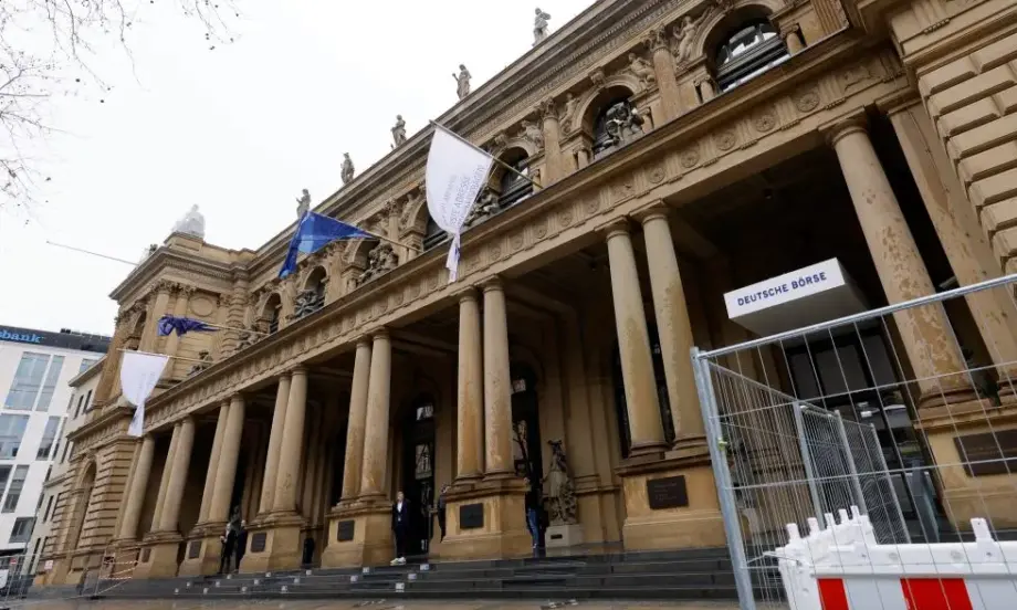 Европейските борси откриха търговията със спад - Tribune.bg