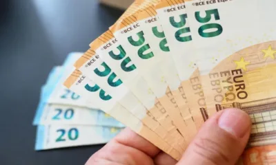 Курсът на еврото остава без изменение спрямо щатския долар