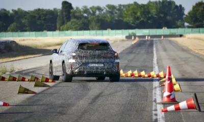 На финалната права от фаза на разработка: Вървят последните тестове на прототипа BMW Neue Klasse (СНИМКИ)