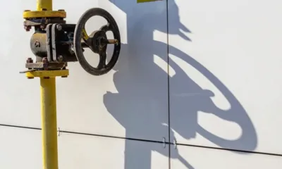 Снимката е илюстрована