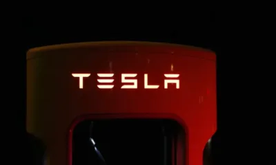 Срив в печалбата на Tesla през първото тримесечие