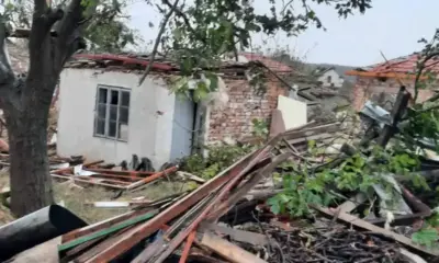 Държавата обезщетятва 300 семейства след мощната буря през уикенда