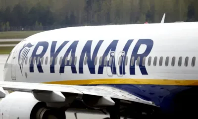 Ryanair отчете 16% спад на годишната си нетна печалба